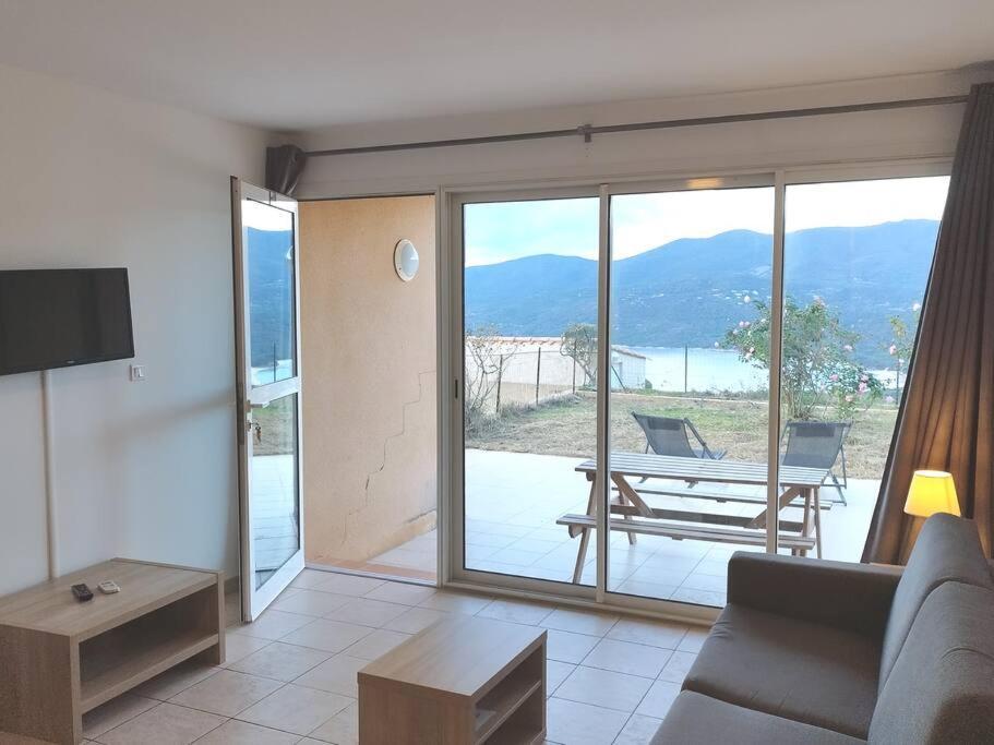 Chez Adrien 108-Appartement Magnifique Vue Mer Piscine Chauffee Serra-di-Ferro  Ngoại thất bức ảnh
